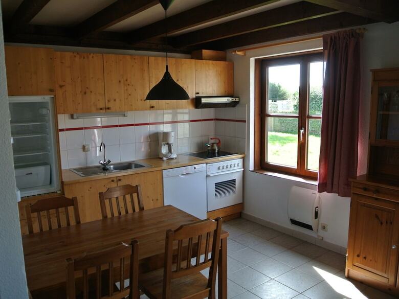 Tidy Cottage With Terrace, Not Far From de Panne
