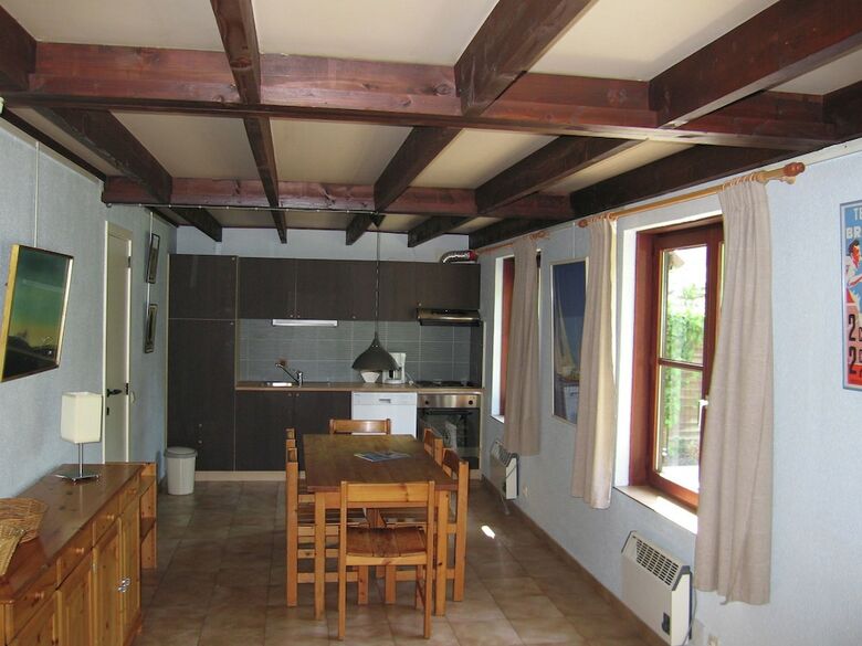 Tidy Cottage With Terrace, Not Far From de Panne