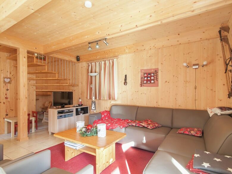 Cosy Chalet In Stadl An Der Mur With Valley Views