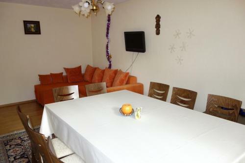 Hostal Borani Guest House