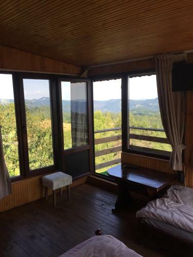 Hostal Guest House Alexandrova