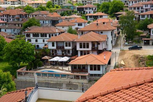 Hostal Alexandrov's Houses