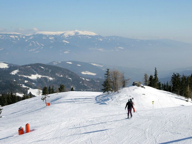 Luxury Chalet In Klippitzt�rl With Ski Storage