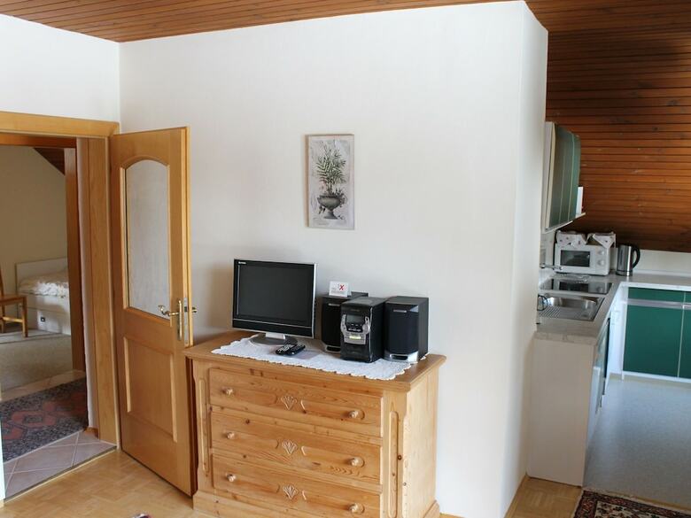 Pretty Apartment With Sauna, Ski Storage, Parking, Balcony