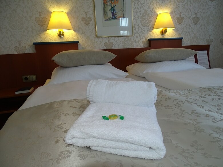 Hotel Kolossos D�sseldorf - Neuss