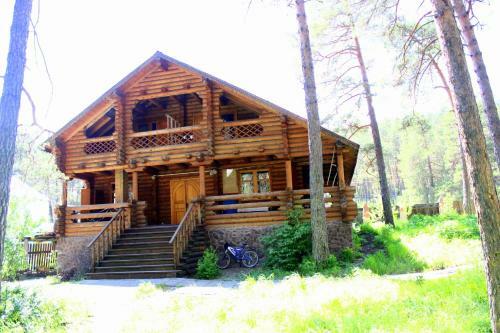 Hostal Usadba Tri Medvedja