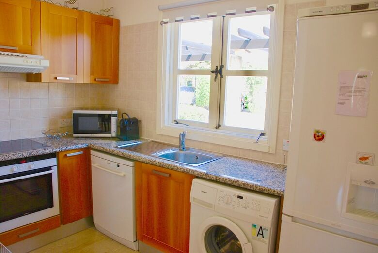 Apartamentos Villa Selene - Sandy Beach