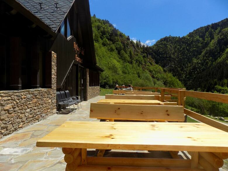 Hostal Hostel Refugi Del Fornet