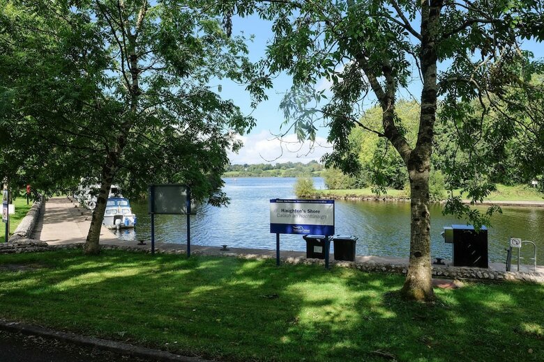 Garadice View Farm House - 6 Bed Accommodation
