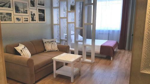 Provans Apartment On Stroiteley