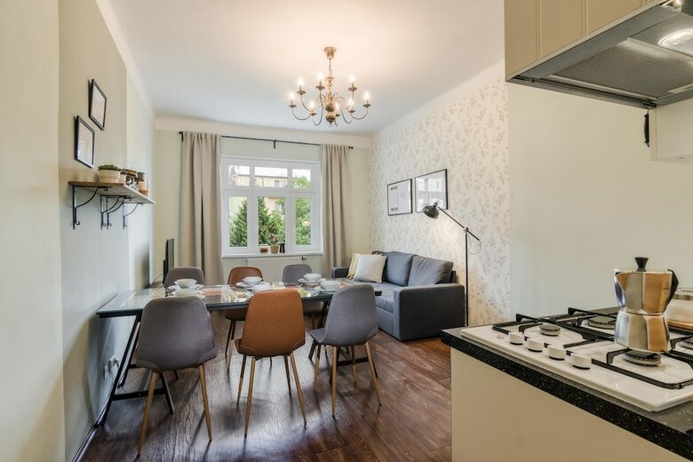 Apartments With Sunny Garden Prague