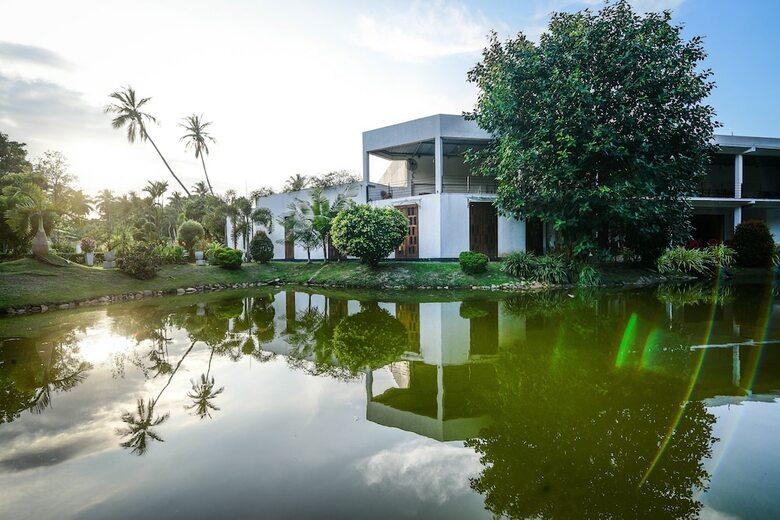 Hotel Sharmia