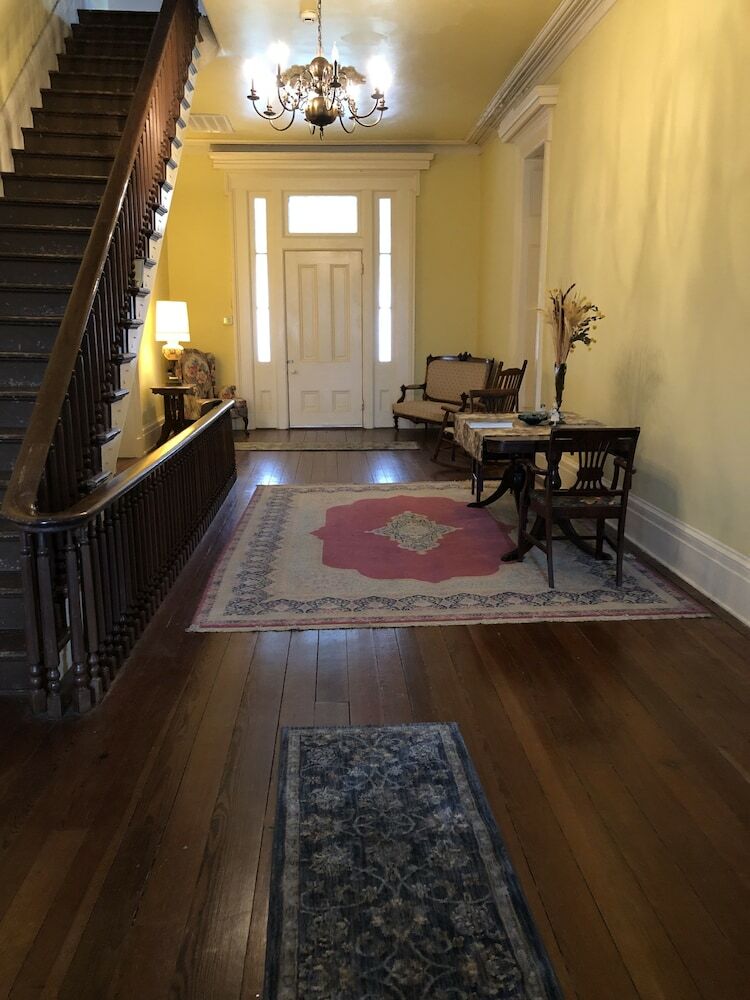 Bed & Breakfast Loyd Hall Plantation