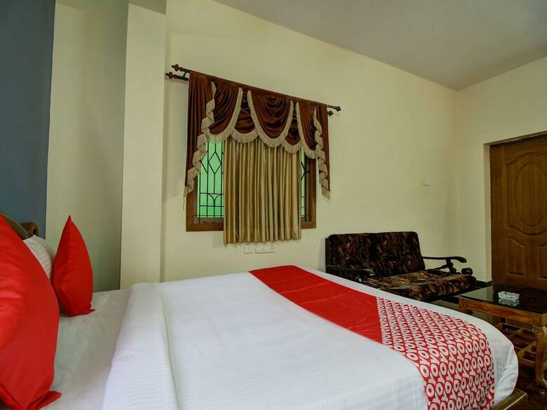 Hotel Oyo 16345 Pkn Residency