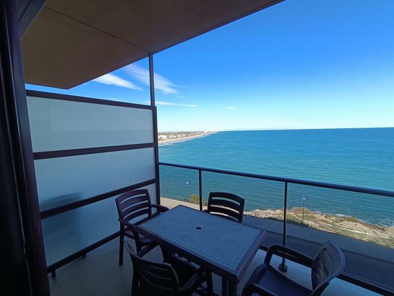 Aparthotel El Faro