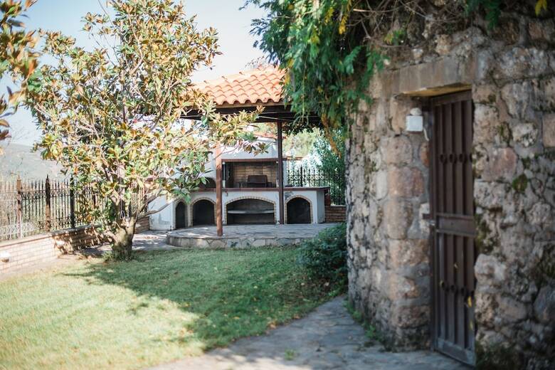 Traditional Luxury Villa Armonia