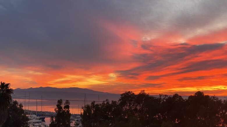 Apartamentos Patras Marina - Blue Sky