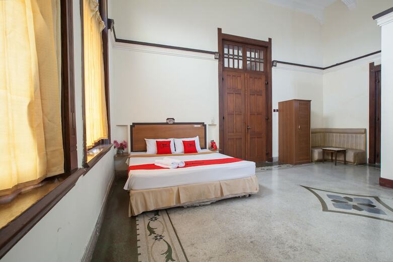 Hotel Reddoorz @ Lawang