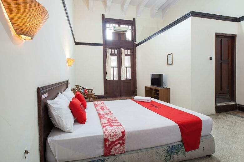 Hotel Reddoorz @ Lawang