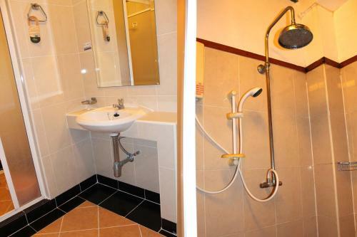 Hotel Lilawalai Resort