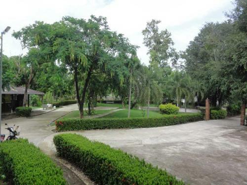 Hotel Rangsiman Resort Prachinburi