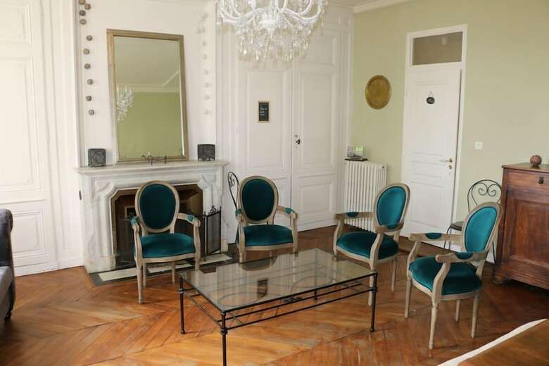 Hotel L' �chapp�e