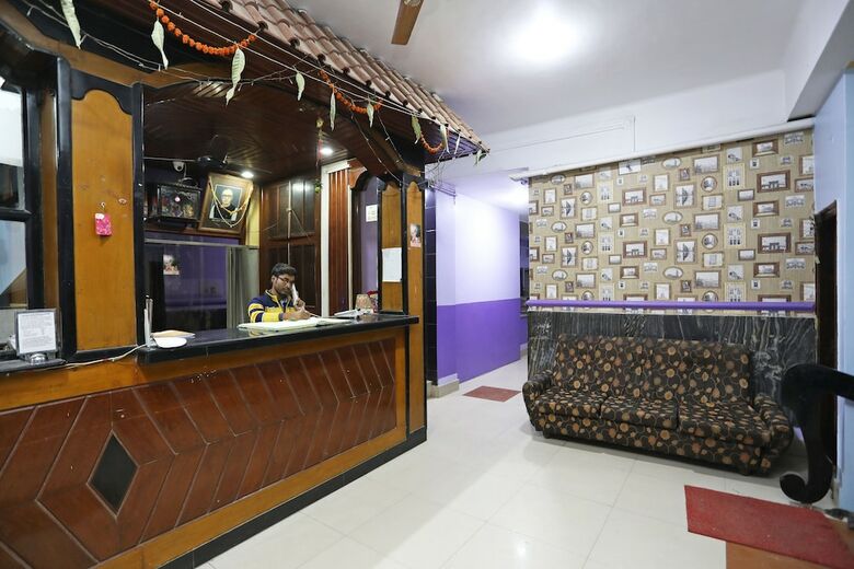 Hotel Oyo 27706 Vineet