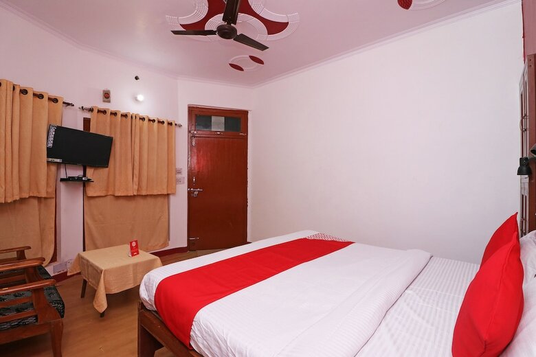 Hotel Oyo 26598 Apical Resort