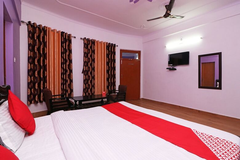 Hotel Oyo 26598 Apical Resort