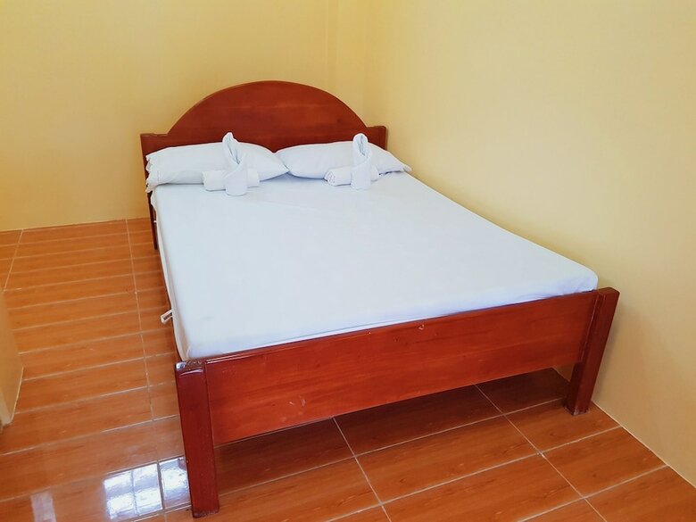 Hostal Pamujo Hostel
