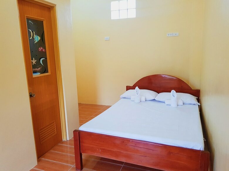 Hostal Pamujo Hostel