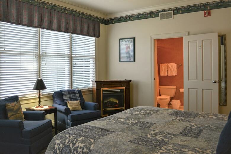Bed & Breakfast Doone's Inn At Oakmont