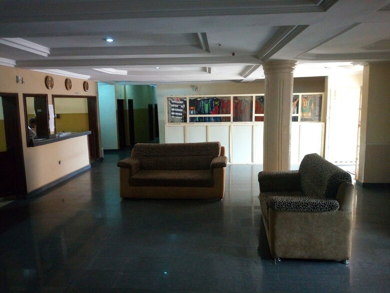 Hotel Peak-olam Suites