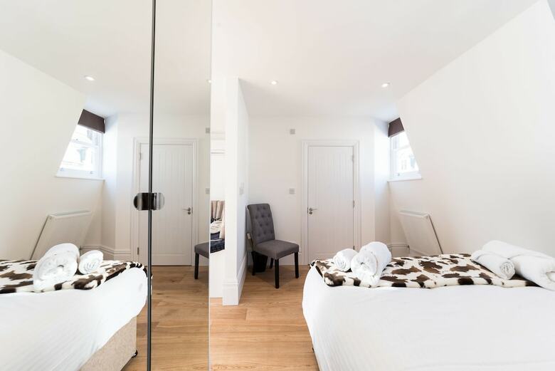 Fulham Road Apartments
