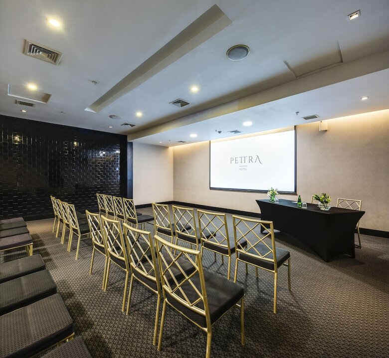 Hotel Pettra Santiago