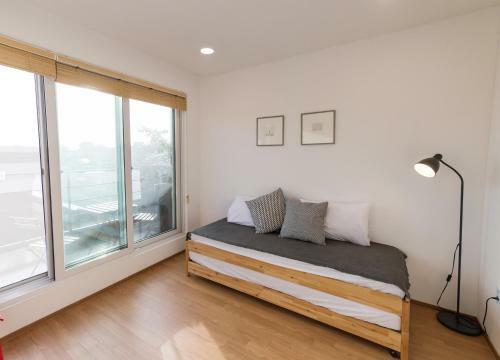 Naksan Balcony