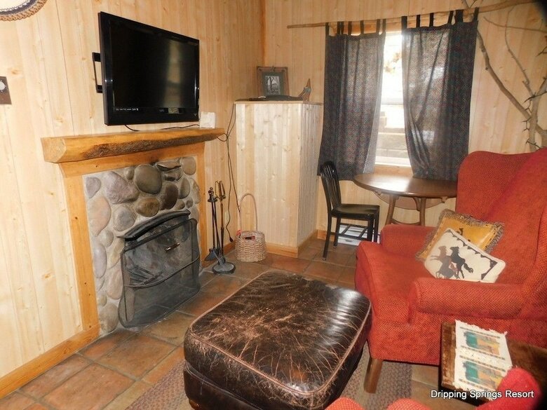 Cabana Dripping Springs Resort