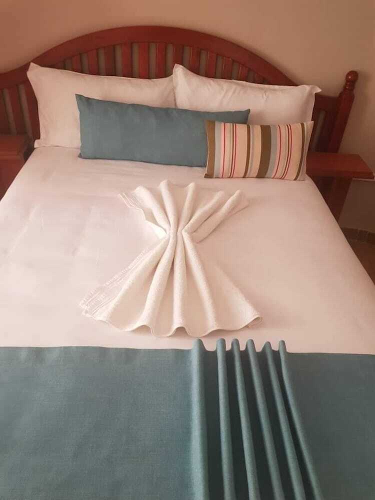 Hotel Goora-motho Guest House