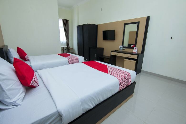 Capital O 540 Esther Hotel