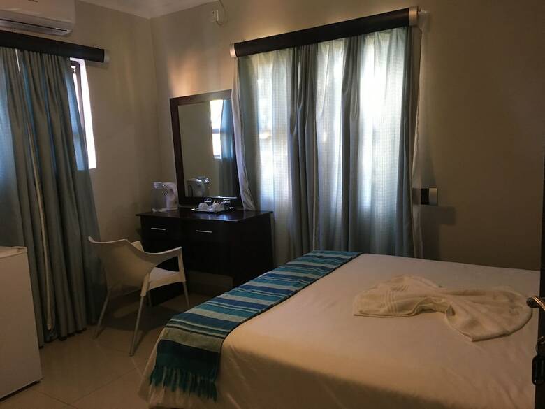 Hotel Travel Link Guest House