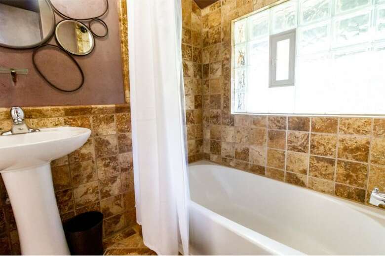 Apartamentos Ithaca Boat House