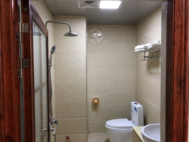 Puqian Business Hotel