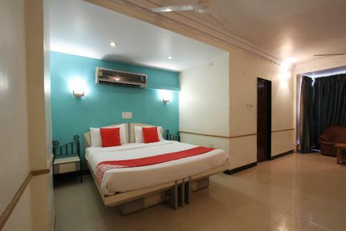 Oyo 23182 Hotel Dhammanagi Comforts