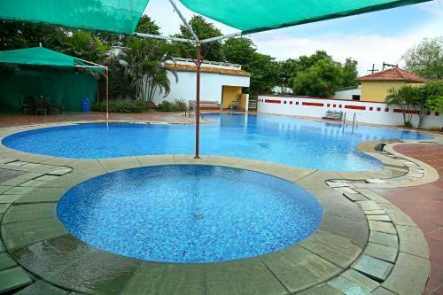 Hotel Arunai Anantha Resort