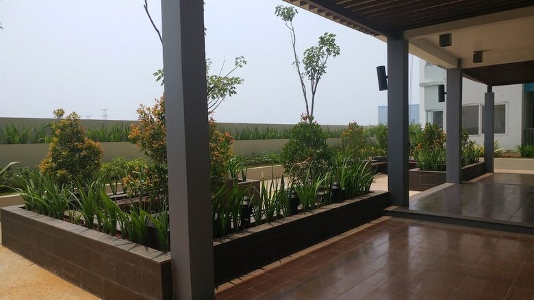 Pool View Studio Room Apartment The Nest Puri