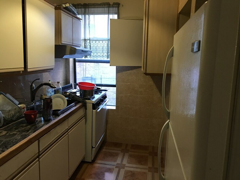 Hotel Furnished Eastern Parkway Guest House