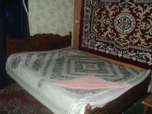 Hotel Haroon Houseboat