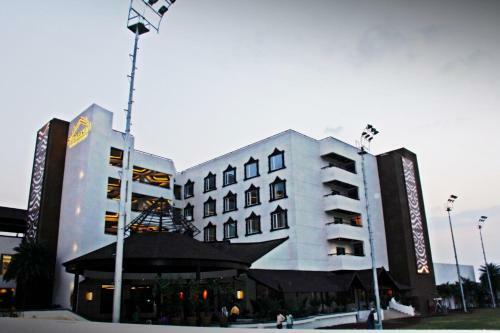 Hotel Rudraksh Club And Resorts