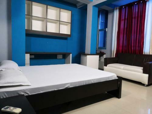 Hotel Maurya Royal