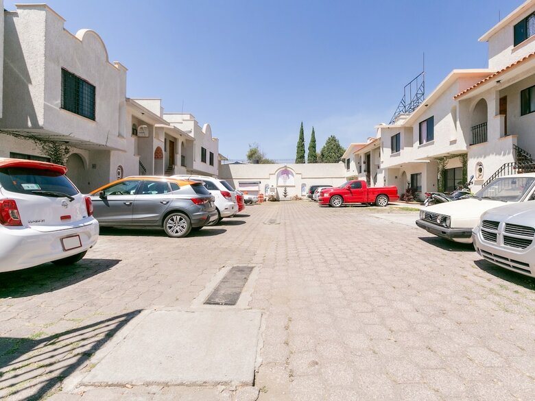 Aparthotel Capital O Marbella